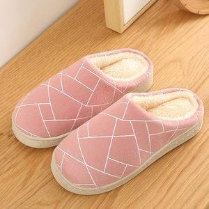 2 pairs of indoor winter slipper Pink and gray
